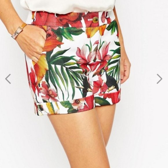 Ted Baker London Pants - Like NEW Ted Baker 'Quellia' Tropical Shorts, TB2